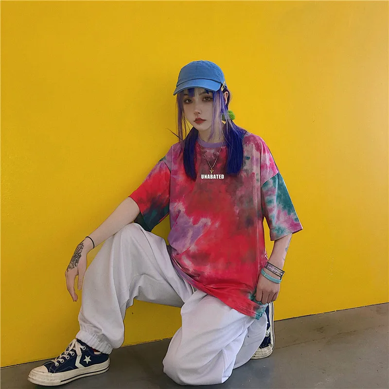 2020 Spring and Summer New Korean TOP T-shirt Hip-hop Print Harajuku Shirt Tie Dye Clothes Retro Punk Women Fashion O-neck 
2020 Spring and Summer New Korean TOP T-shirt Hip-hop Print Harajuku Shirt Tie Dye Clothes Retro Punk Women Fashion O-neck