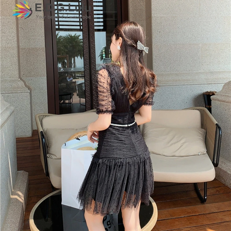 EDGLuLu Sexy V-neck Mesh Dots Short Sleeve Mini A-line Black Dresses For Women 2021 Elegant Chic Rhinestone d Party Dress 0630
EDGLuLu Sexy V-neck Mesh Dots Short Sleeve Mini A-line Black Dresses For Women 2021 Elegant Chic Rhinestone d Party Dress 0630