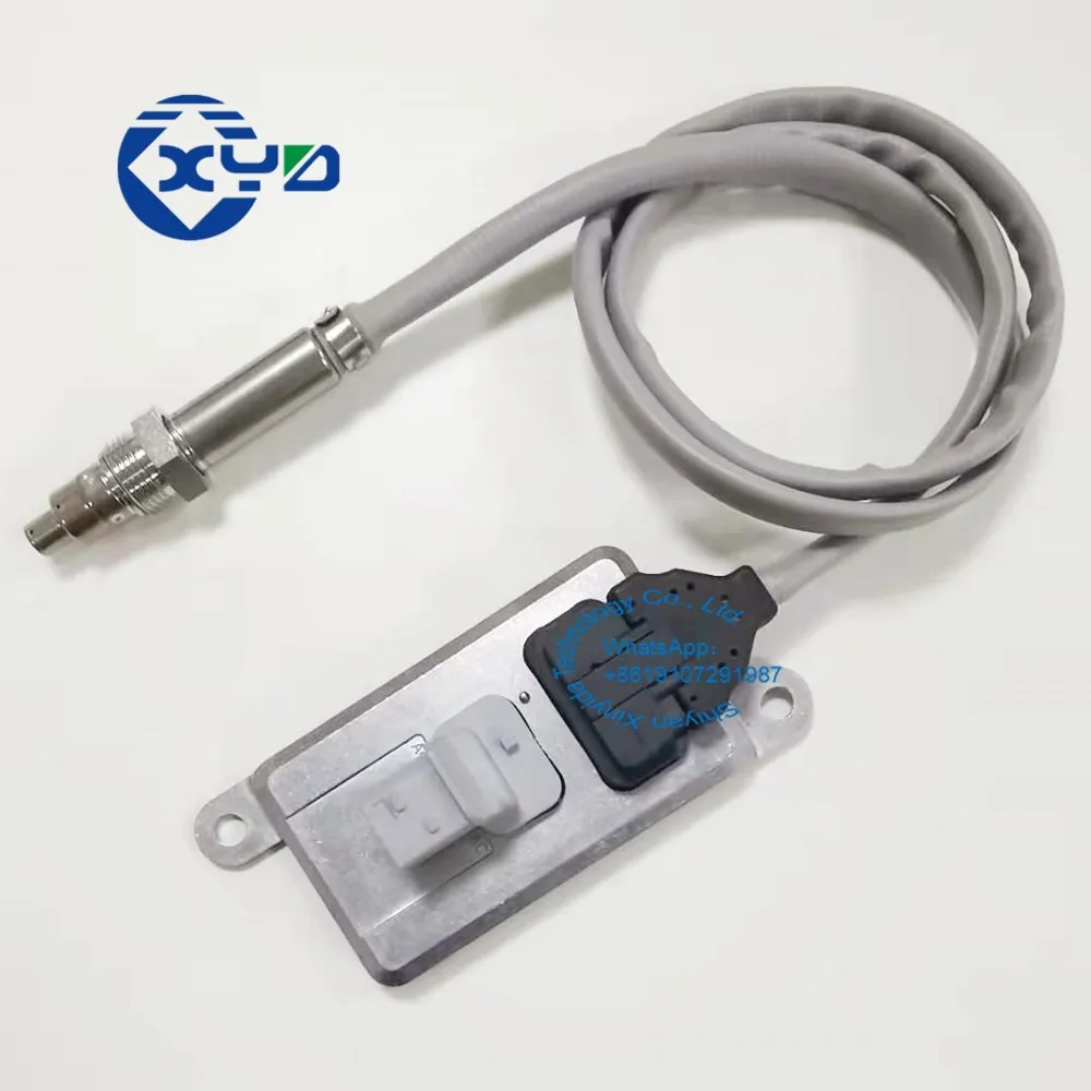 XINYIDA Wholesale sale high quality SCR accessories 5WK96694A 2064768 Nitrogen Oxygen Sensor 5WK9 6694A NOX Sensor
XINYIDA Wholesale sale high quality SCR accessories 5WK96694A 2064768 Nitrogen Oxygen Sensor 5WK9 6694A NOX Sensor