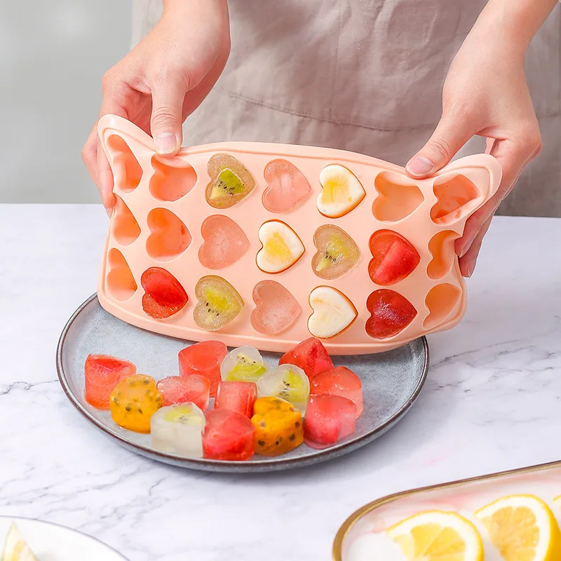 Ice maker with various shapes of silica gel touch ice cream Whiskey Cocktail kitchen tool easy to remove ice and anti fading
Ice maker with various shapes of silica gel touch ice cream Whiskey Cocktail kitchen tool easy to remove ice and anti fading