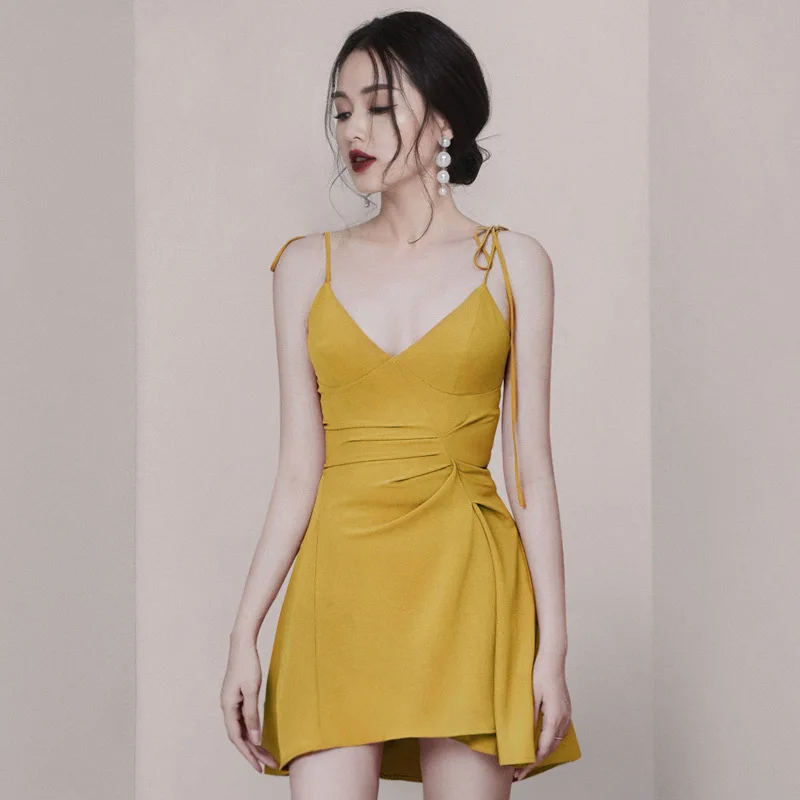 Short Homecoming Dress 2020 Spaghetti Straps Ruched Mini Cheap High Quality Party Wear Cloth
Short Homecoming Dress 2020 Spaghetti Straps Ruched Mini Cheap High Quality Party Wear Cloth