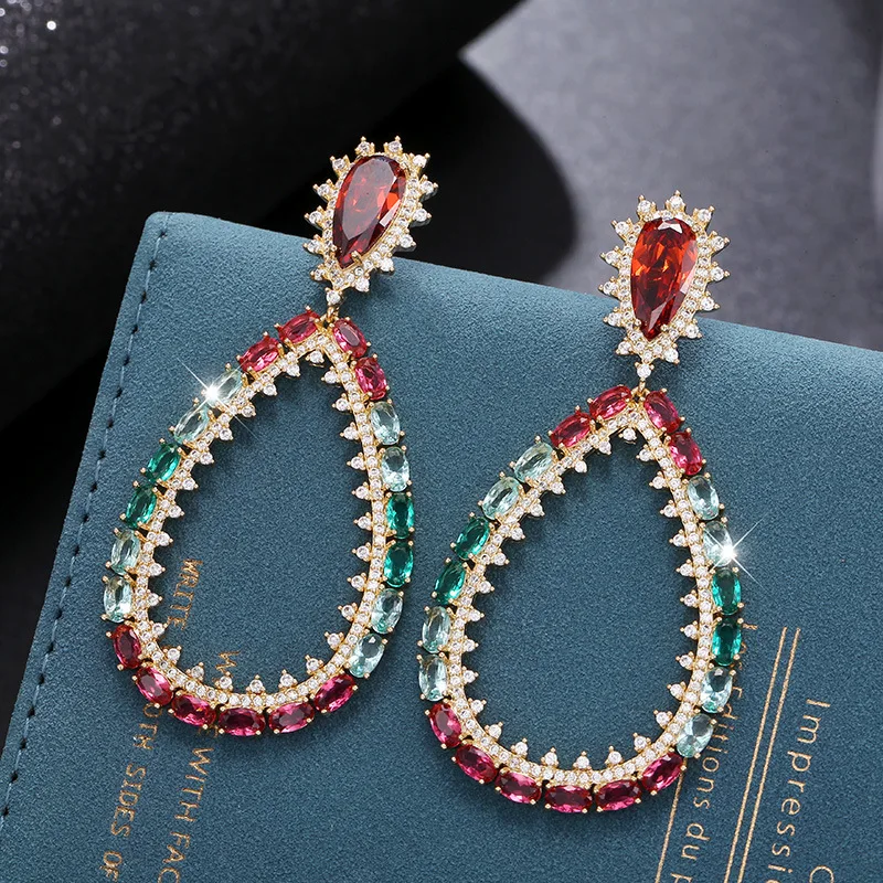 Europe and America Exaggerated Water Drop Earrings For Women 2021 New Fashion Pendant Earring 925 Silver Needle Brand Earrings
Europe and America Exaggerated Water Drop Earrings For Women 2021 New Fashion Pendant Earring 925 Silver Needle Brand Earrings