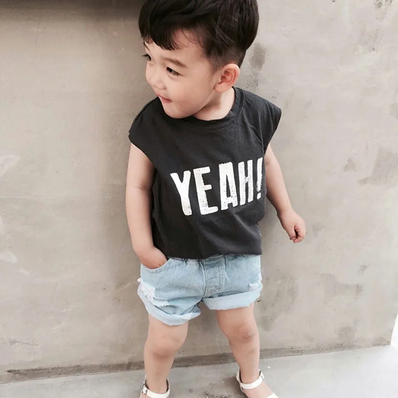 Fashion Boys Letter Vest 2021 Summer Cotton Sport Vest Top For Kids Casual Sleeveless T-shirt 1-5 Year Toddler Children Clothing 
Fashion Boys Letter Vest 2021 Summer Cotton Sport Vest Top For Kids Casual Sleeveless T-shirt 1-5 Year Toddler Children Clothing