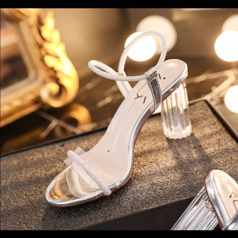 2021 Web celebrity Transparent French Strape Sandal Fairy Style High Heels Chunky Heels
2021 Web celebrity Transparent French Strape Sandal Fairy Style High Heels Chunky Heels