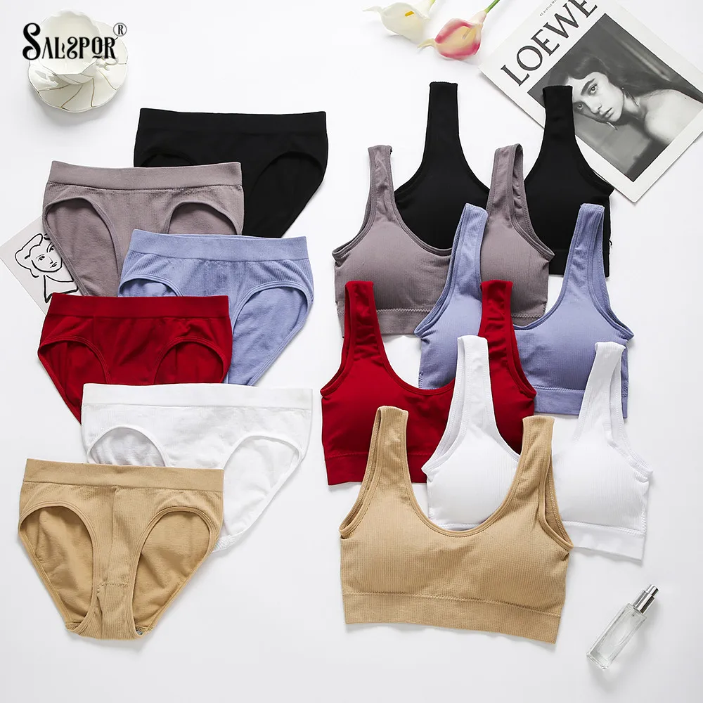 Bra Set for Women Seamless Solid Padded Bra Comfortable Wireless Underwear Set Plus Size Lingerie Briefs 
Bra Set for Women Seamless Solid Padded Bra Comfortable Wireless Underwear Set Plus Size Lingerie Briefs