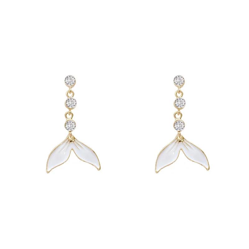 New simple fashion S925 silver needle advanced sense delicate diamond earrings pendant long temperament fishtail earrings
New simple fashion S925 silver needle advanced sense delicate diamond earrings pendant long temperament fishtail earrings