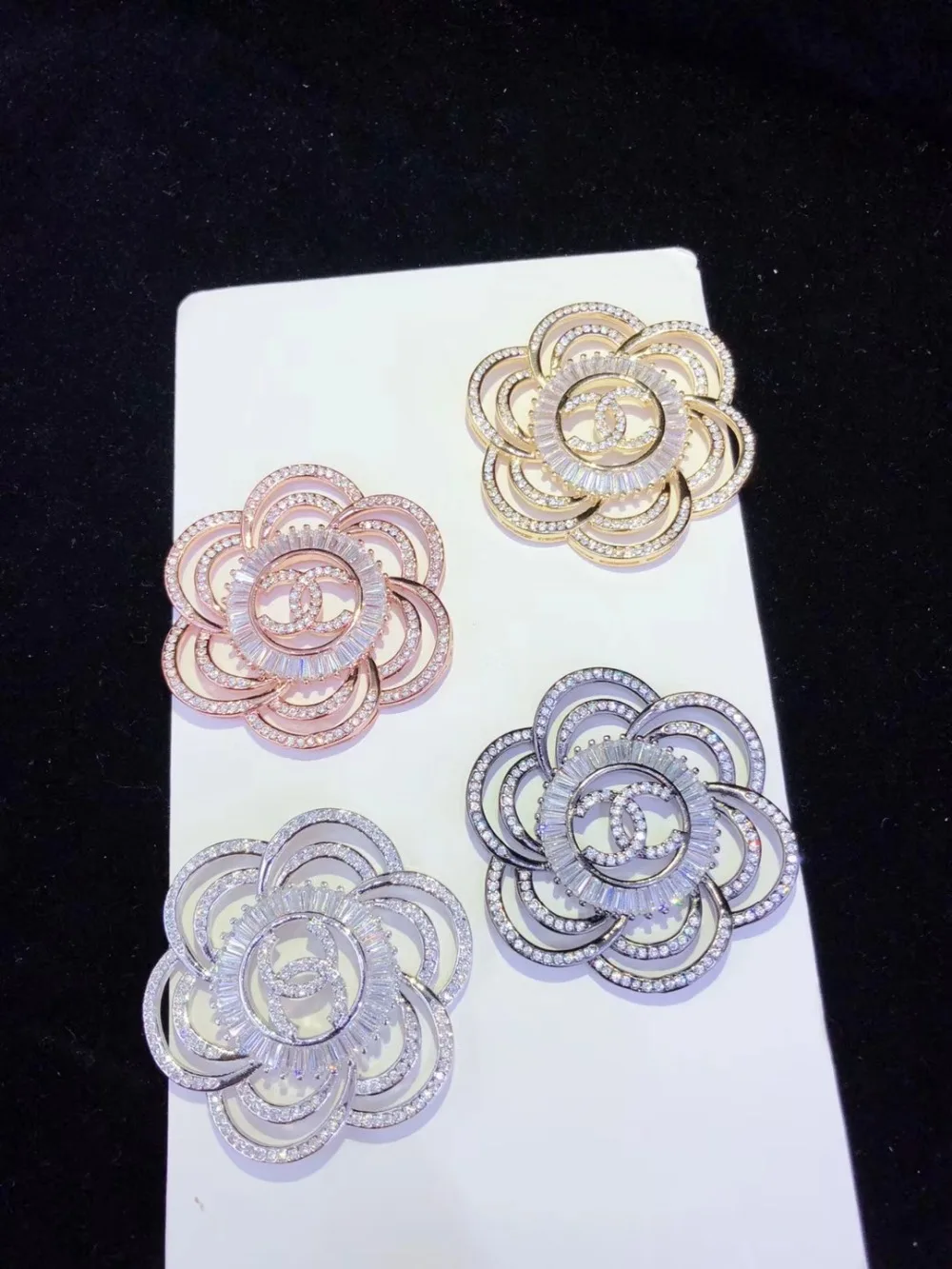 Women's Golden plated Paved CZ Necklace Pendant Beads Cubic Zirconia Jewelry Connector DIY Fine Jewellery Making accessories
Women's Golden plated Paved CZ Necklace Pendant Beads Cubic Zirconia Jewelry Connector DIY Fine Jewellery Making accessories