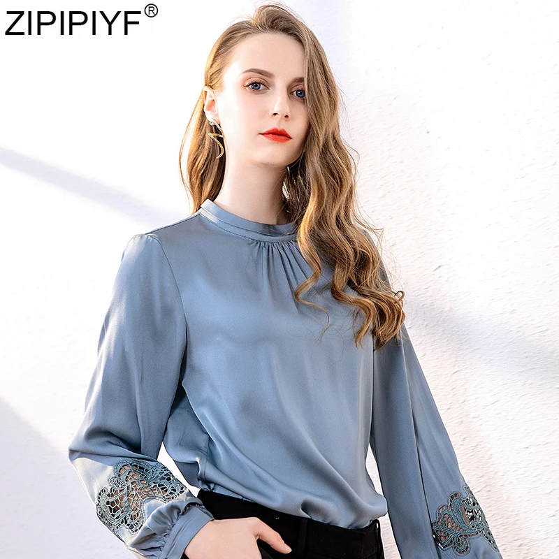 2020 Elegant solid lace blouse shirt women lantern sleeve sexy stand collar embroidery patchwork silk blouse summer tops female
2020 Elegant solid lace blouse shirt women lantern sleeve sexy stand collar embroidery patchwork silk blouse summer tops female