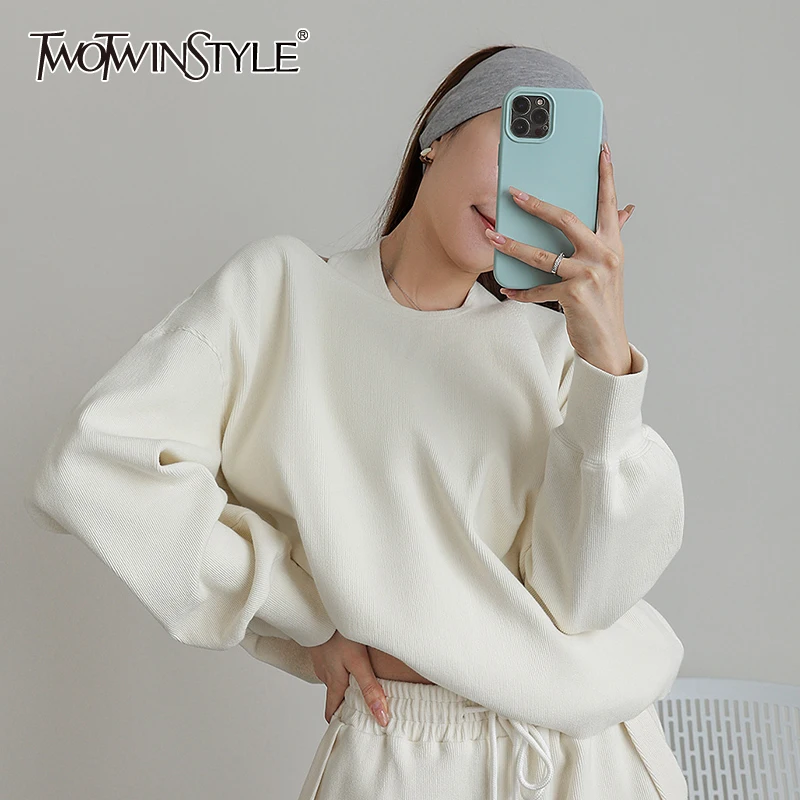 Женский однотонный Свитшот TWOTWINSTYLE, Свободный Повседневный пуловер с круглым вырезом, длинными рукавами и высокой талией,
Женский однотонный Свитшот TWOTWINSTYLE, Свободный Повседневный пуловер с круглым вырезом, длинными рукавами и высокой талией,