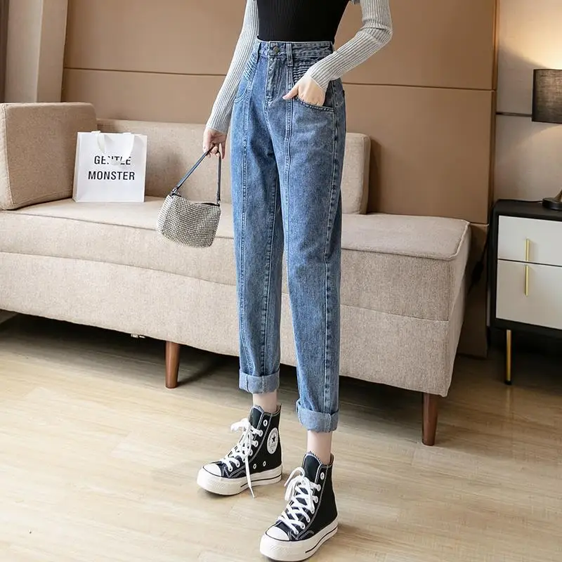 Jeans Women Loose Straight High Waist Jeans Spring and Autumn New Slim Fashion Pants for Women
Jeans Women Loose Straight High Waist Jeans Spring and Autumn New Slim Fashion Pants for Women