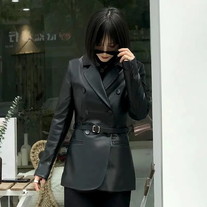 Genuine 2020 Fashion Real Sheepskin office ladies blazer Women Jacket Female Sheep Leather Coat
Genuine 2020 Fashion Real Sheepskin office ladies blazer Women Jacket Female Sheep Leather Coat