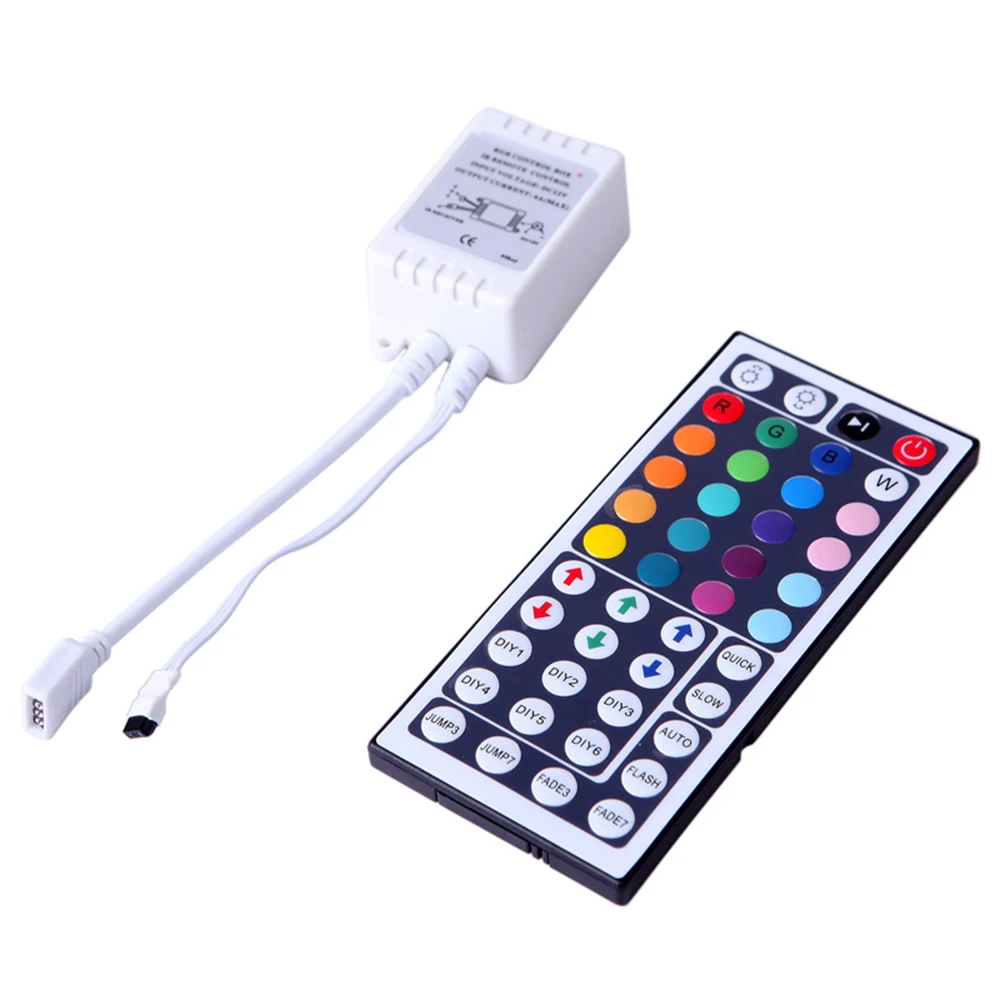 12V 5M/10M 5050 RGB Non-waterproof / IP65 Waterproof LED Strip Light With 44Key Remote Controller +5A Power Adapter UK Plug
12V 5M/10M 5050 RGB Non-waterproof / IP65 Waterproof LED Strip Light With 44Key Remote Controller +5A Power Adapter UK Plug
