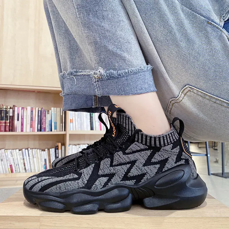 Mens Sneakers Fashion New Coconut Shoes Men Flying Woven Shoes Men Breathable Casual Sports Shoes Footwear
Mens Sneakers Fashion New Coconut Shoes Men Flying Woven Shoes Men Breathable Casual Sports Shoes Footwear