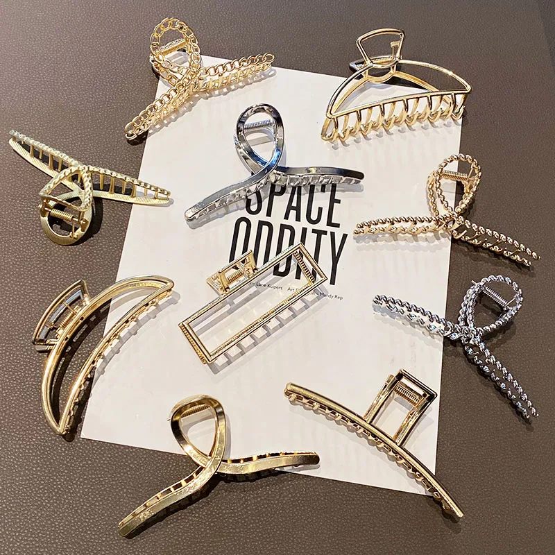 2021 New Women Elegant Gold Silver Hollow Geometric Metal Hair Claw Vintage Hair Clips Headband Hairpin Fashion Hair Accessories
2021 New Women Elegant Gold Silver Hollow Geometric Metal Hair Claw Vintage Hair Clips Headband Hairpin Fashion Hair Accessories