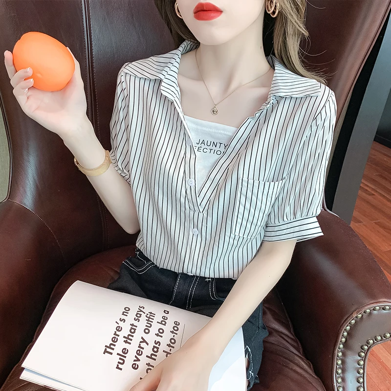 Chiffon Slim Women's Shirts New Fashion Blouses Casual Short Sleeve Shirt Stripe Pocket V-neck Shirts Summer Houthion
Chiffon Slim Women's Shirts New Fashion Blouses Casual Short Sleeve Shirt Stripe Pocket V-neck Shirts Summer Houthion