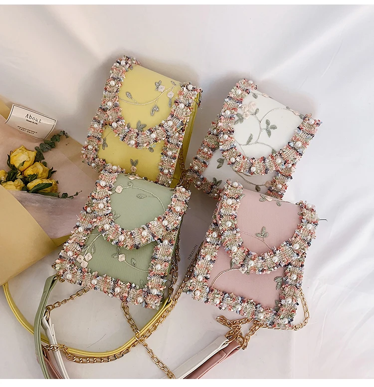 Women's shoulder bag flower lace soft PU leather girl cute small square bag elegant messenger bag fashion accessories 
Women's shoulder bag flower lace soft PU leather girl cute small square bag elegant messenger bag fashion accessories