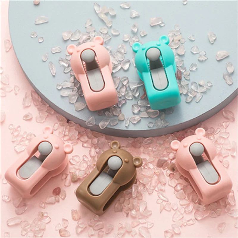 4Pcs Plastic Non-Slip Quilt Blanket Clip Duvet Quilt Clips Anti-Run Device Cover Duvet Sheet Fixer Wholesale
4Pcs Plastic Non-Slip Quilt Blanket Clip Duvet Quilt Clips Anti-Run Device Cover Duvet Sheet Fixer Wholesale