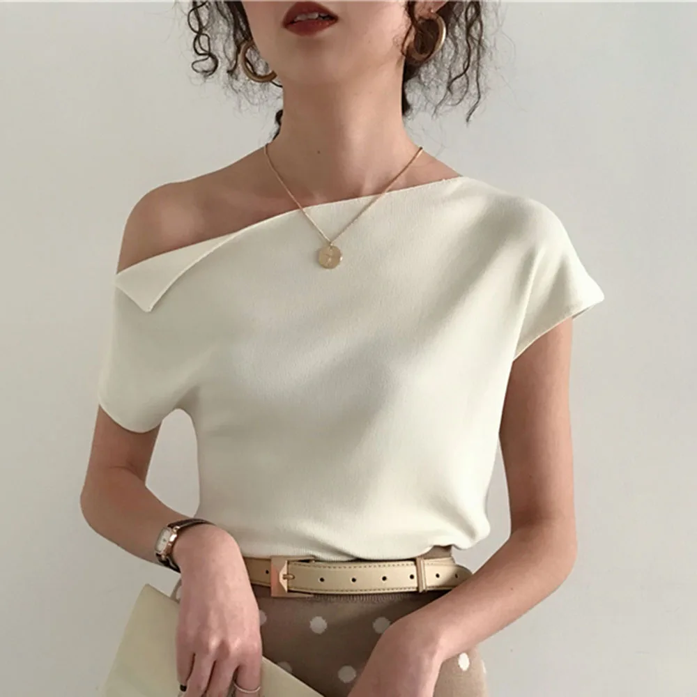 2021 Korean Style Knitted Top Women T Shirt Summer Sexy One Shoulder Ice Silk Knitting Tshirt Casual Street Chic Tees 7 Colors
2021 Korean Style Knitted Top Women T Shirt Summer Sexy One Shoulder Ice Silk Knitting Tshirt Casual Street Chic Tees 7 Colors