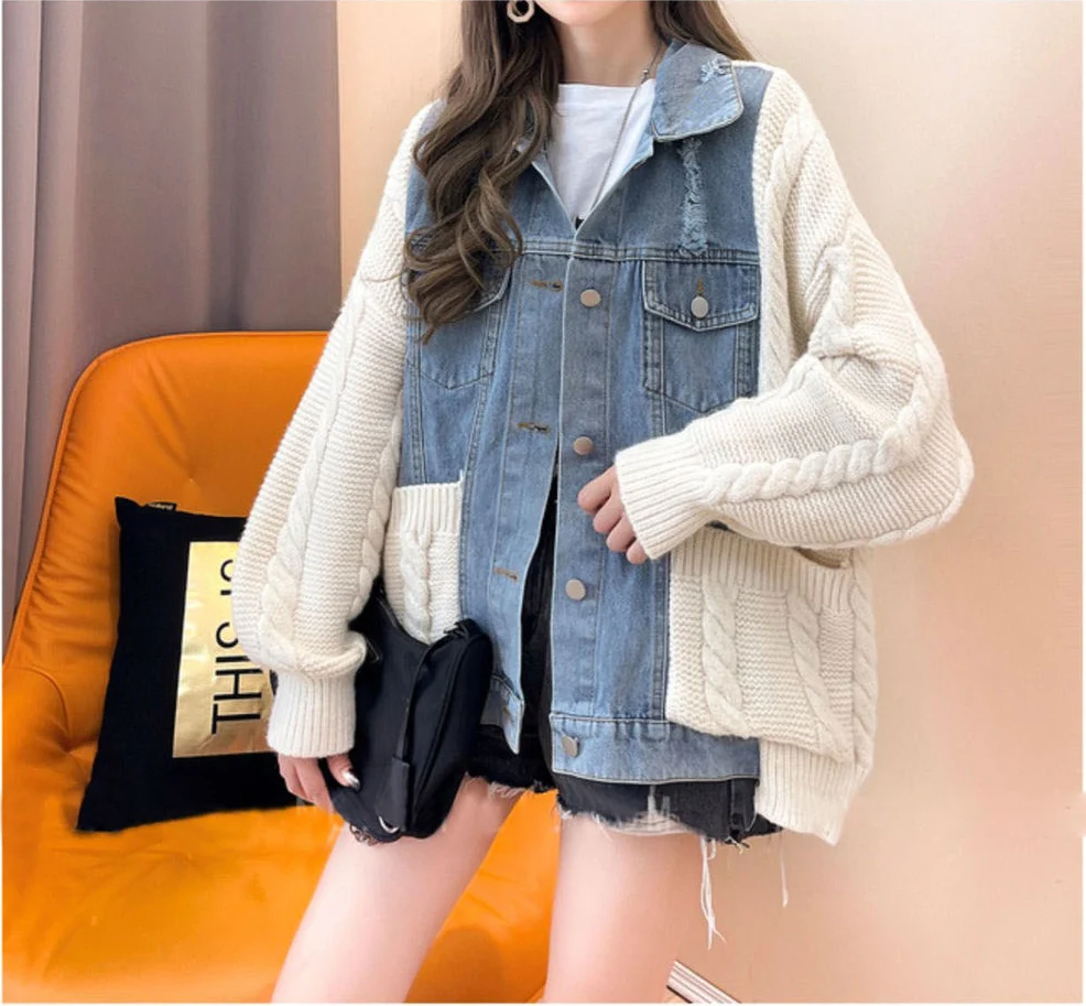 Women's Denim Patchwork Knitted Cardigan Korean Fashion Sweater Women Spring Autumn Long Sleeve Casual Knitwear Coats Female
Women's Denim Patchwork Knitted Cardigan Korean Fashion Sweater Women Spring Autumn Long Sleeve Casual Knitwear Coats Female
