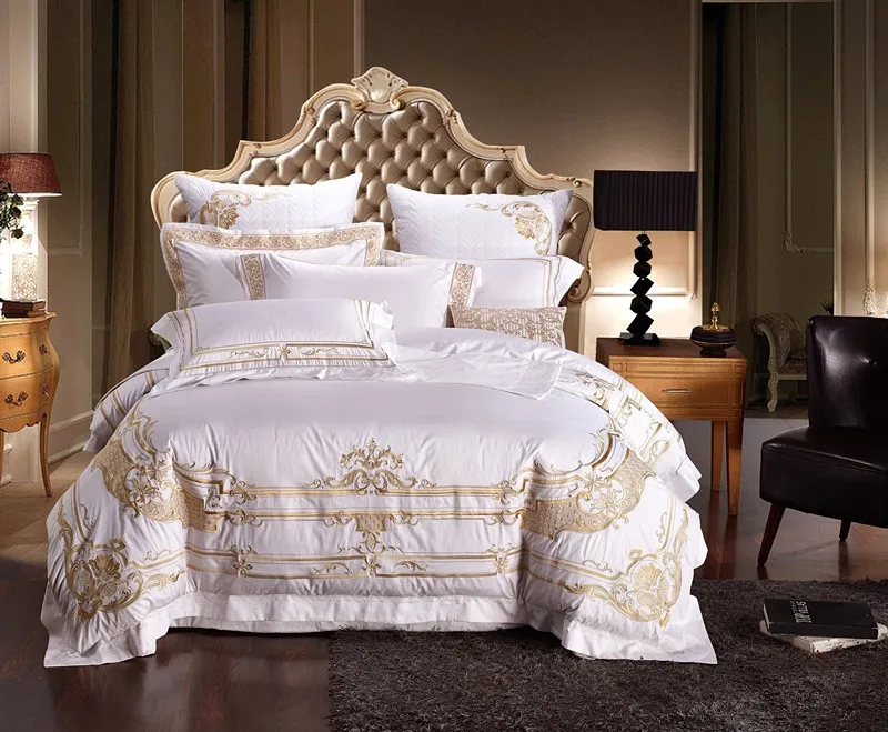 King Queen size 100SEgyptian Cotton White Luxury Royal Bedding set Embroidery silky Hotel Bed set Duvet cover Bed sheet set
King Queen size 100SEgyptian Cotton White Luxury Royal Bedding set Embroidery silky Hotel Bed set Duvet cover Bed sheet set