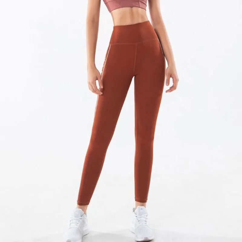 Летние тонкие эластичные штаны для йоги с высокой талией
Летние тонкие эластичные штаны для йоги с высокой талией