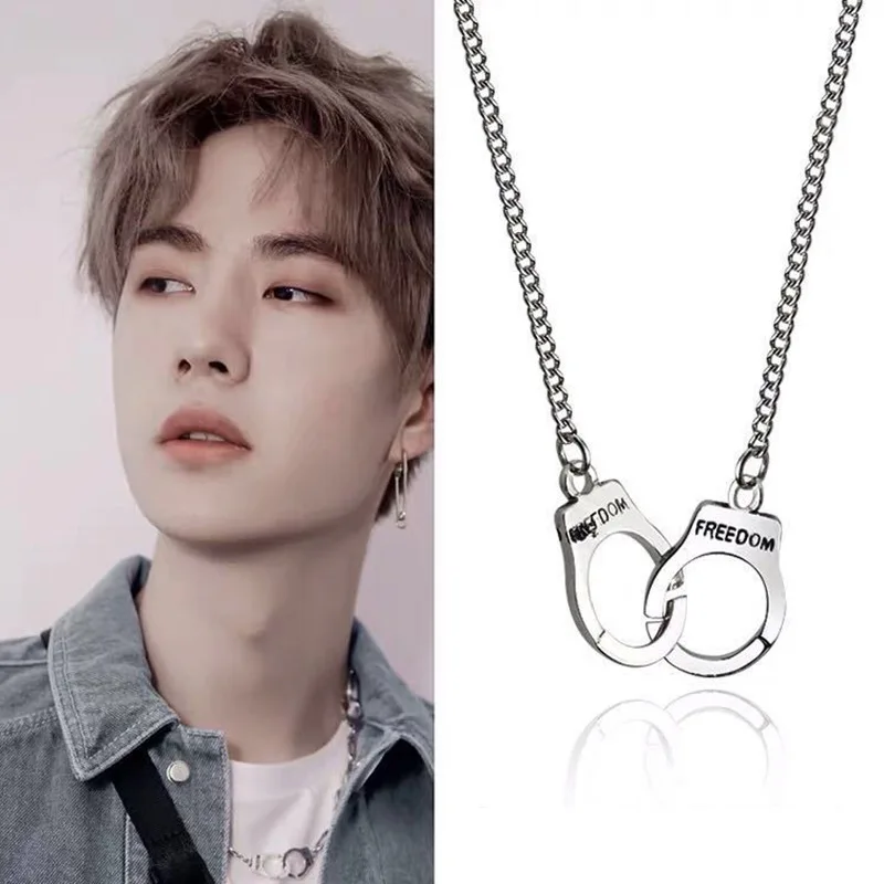 Wang Yibo's same handcuffs Pendant Necklace collarbone chain trend Korean version simple temperament about high quality Necklace
Wang Yibo's same handcuffs Pendant Necklace collarbone chain trend Korean version simple temperament about high quality Necklace