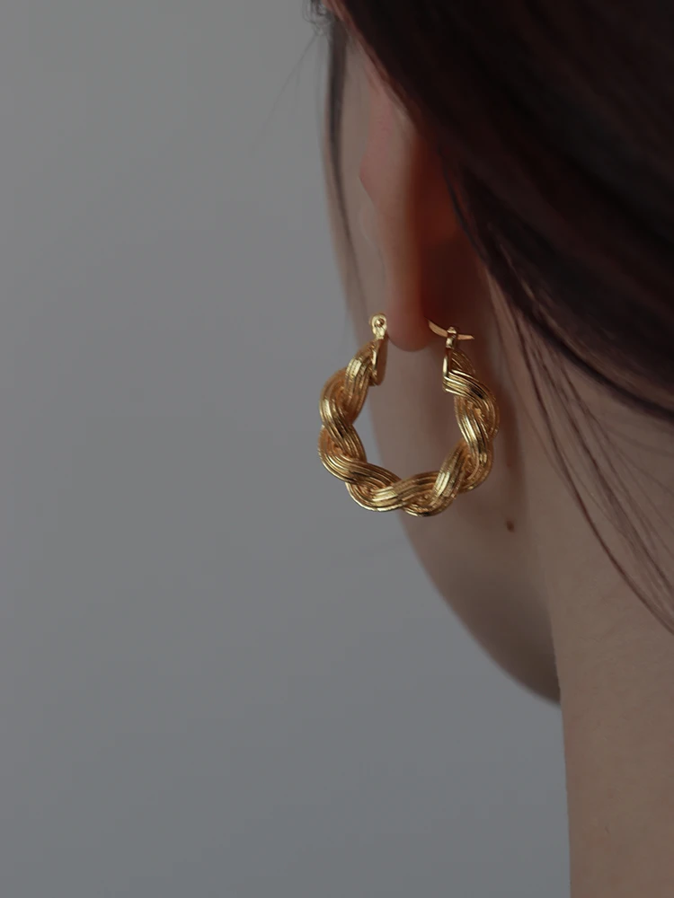 Brass With 18k Gold Big Twist Statement Earrings Women Jewelry Party T Show Gown Runway Rare Korean Japan Trendy INS Boho
Brass With 18k Gold Big Twist Statement Earrings Women Jewelry Party T Show Gown Runway Rare Korean Japan Trendy INS Boho