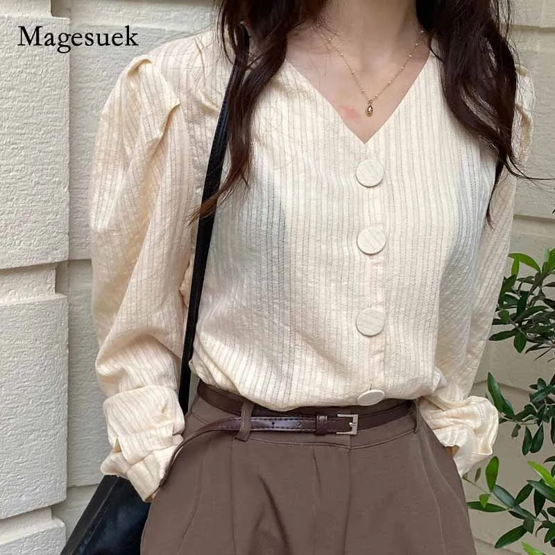 Women Shirts V-neck Pullover Chiffon Autumn New Solid Long Sleeve Blouses Women Casual Loose Women Tops And Blouses Blusas 10992
Women Shirts V-neck Pullover Chiffon Autumn New Solid Long Sleeve Blouses Women Casual Loose Women Tops And Blouses Blusas 10992