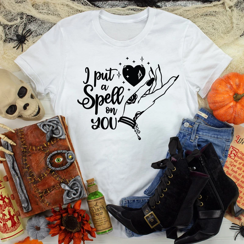 

I Put A Spell On You T-shirt Funny Witch Quote Top Tee Shirt Fashion Women Graphic Autumn Witchy Halloween Party Tshirt Camiseta