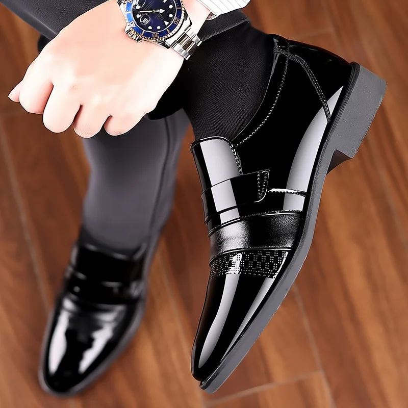 Men Formal Leather Shoes Men Casual Leather Shoes PU Breathable Solid Color Non Slip Waterproof and Wear Resistant Leather Shoes
Men Formal Leather Shoes Men Casual Leather Shoes PU Breathable Solid Color Non Slip Waterproof and Wear Resistant Leather Shoes