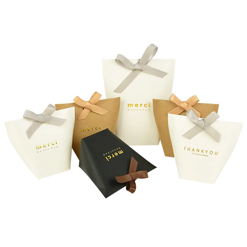 5Pcs White Black Kraft Paper Candy Box With Ribbon Bows Merci Thank You Wedding Gift Boxes Baby Shower Birthday Party Favors
5Pcs White Black Kraft Paper Candy Box With Ribbon Bows Merci Thank You Wedding Gift Boxes Baby Shower Birthday Party Favors