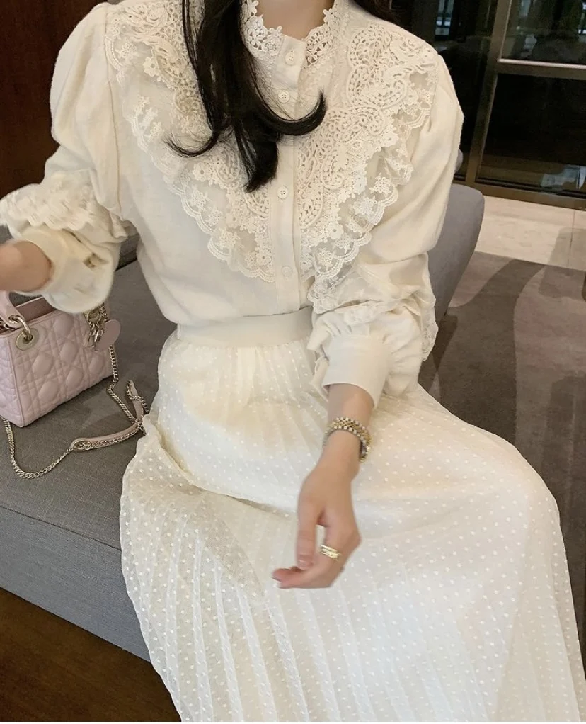 South Korea Chic French Minority chun qiu zhuang Elegant Slimming All-Matching Shirt + Polkadot Mesh Skirt Piece
South Korea Chic French Minority chun qiu zhuang Elegant Slimming All-Matching Shirt + Polkadot Mesh Skirt Piece