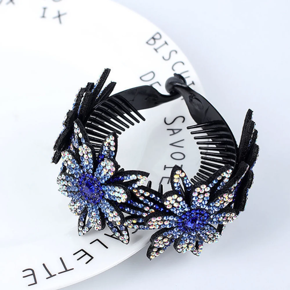 1pc Crystal Hair Clips Ponytail Holder Rhinestone Hair Bun Claws Holders Large Hair Claw Cage Hair Stick Women Hair Accessories
1pc Crystal Hair Clips Ponytail Holder Rhinestone Hair Bun Claws Holders Large Hair Claw Cage Hair Stick Women Hair Accessories