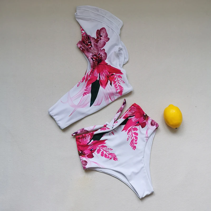 High Waist Bikini One Shoulder Ruffled Swimwear Women 2021 Swimsuit Sexy Floral Printed Bikini Set Biquini Women's Swimming Suit
High Waist Bikini One Shoulder Ruffled Swimwear Women 2021 Swimsuit Sexy Floral Printed Bikini Set Biquini Women's Swimming Suit
