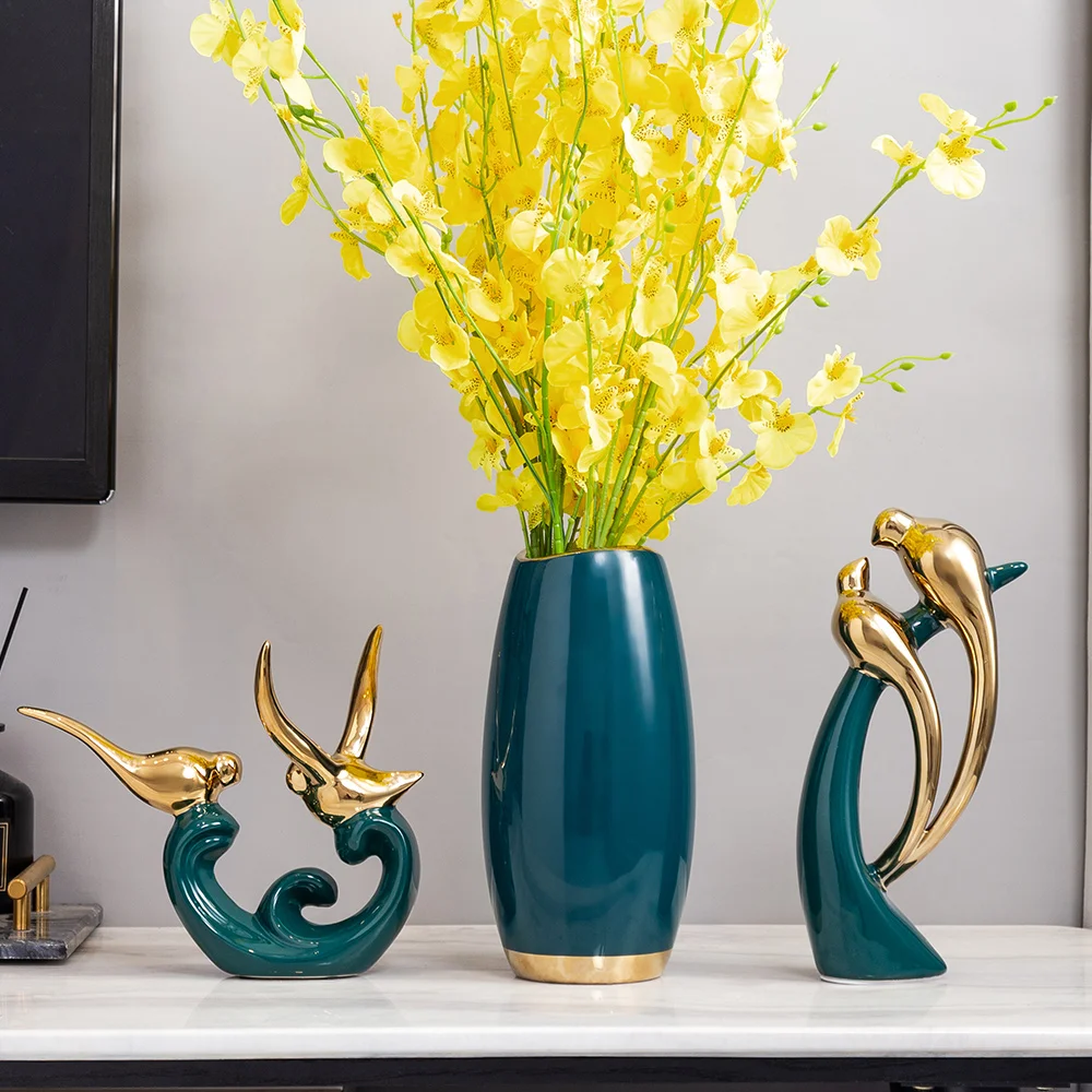 Abstract Sculpture Ceramic Animal Golden Statue Modern Home Decoration Living Room TV Cabinet Ornaments Crafts Gifts figurine
Abstract Sculpture Ceramic Animal Golden Statue Modern Home Decoration Living Room TV Cabinet Ornaments Crafts Gifts figurine