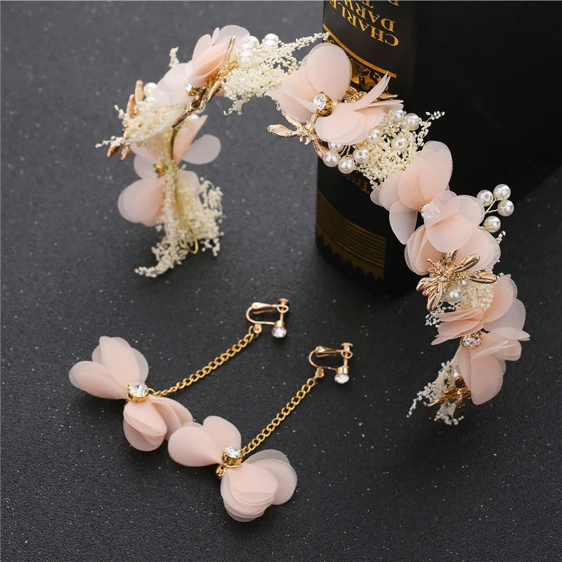 Bridal headwear jewelry headband gypsophila flowers dragonfly wreath wedding accessories wedding hair accessories
Bridal headwear jewelry headband gypsophila flowers dragonfly wreath wedding accessories wedding hair accessories