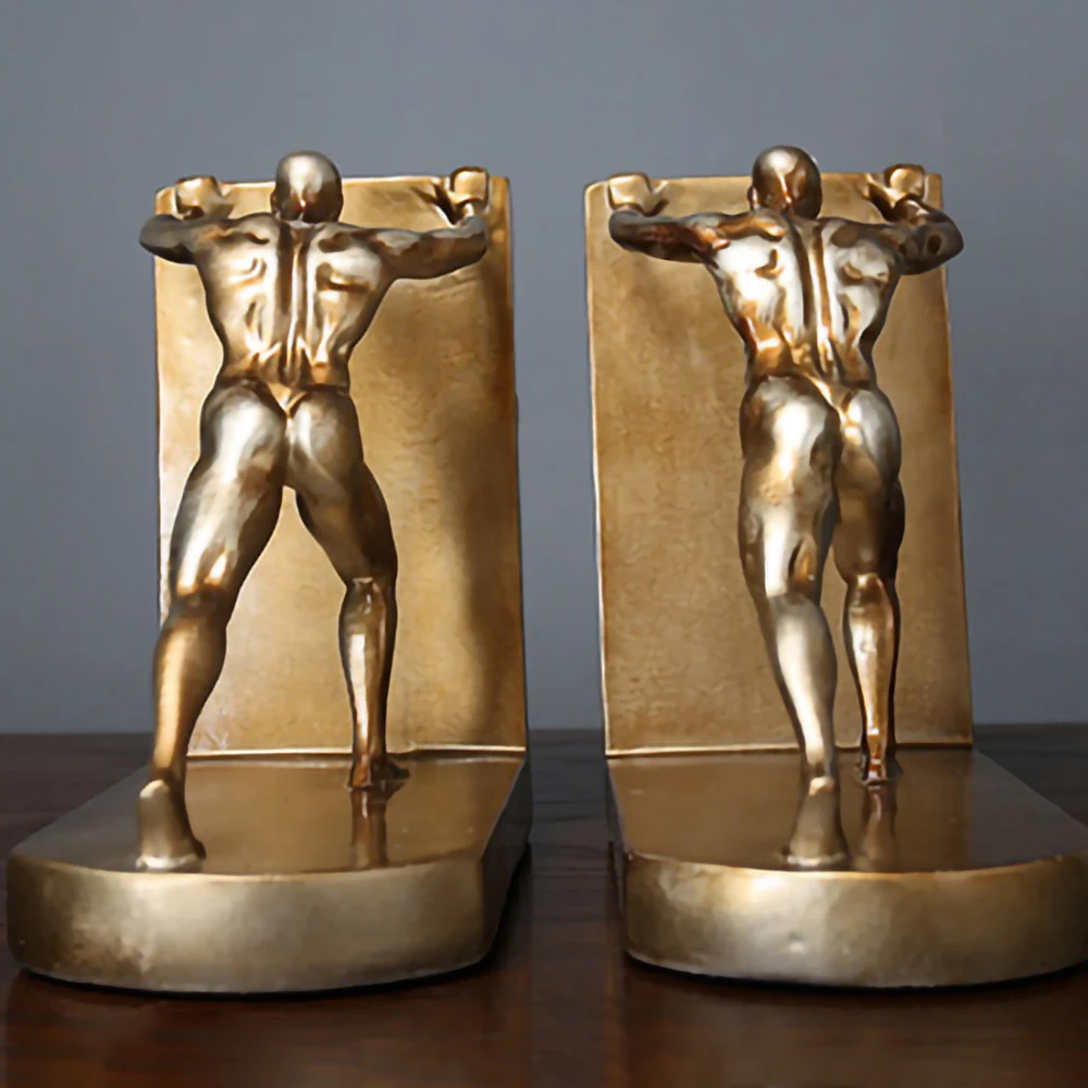 European style retro creative study wine cabinet office resin decorations sports people push things bookcase book stand
European style retro creative study wine cabinet office resin decorations sports people push things bookcase book stand