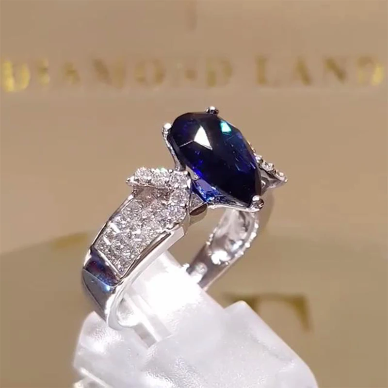 Delicate Silver Color Royal Blue Waterdrop Stone Ring For Women White Wedding Crystal Ring Valentine's Day Gift
Delicate Silver Color Royal Blue Waterdrop Stone Ring For Women White Wedding Crystal Ring Valentine's Day Gift