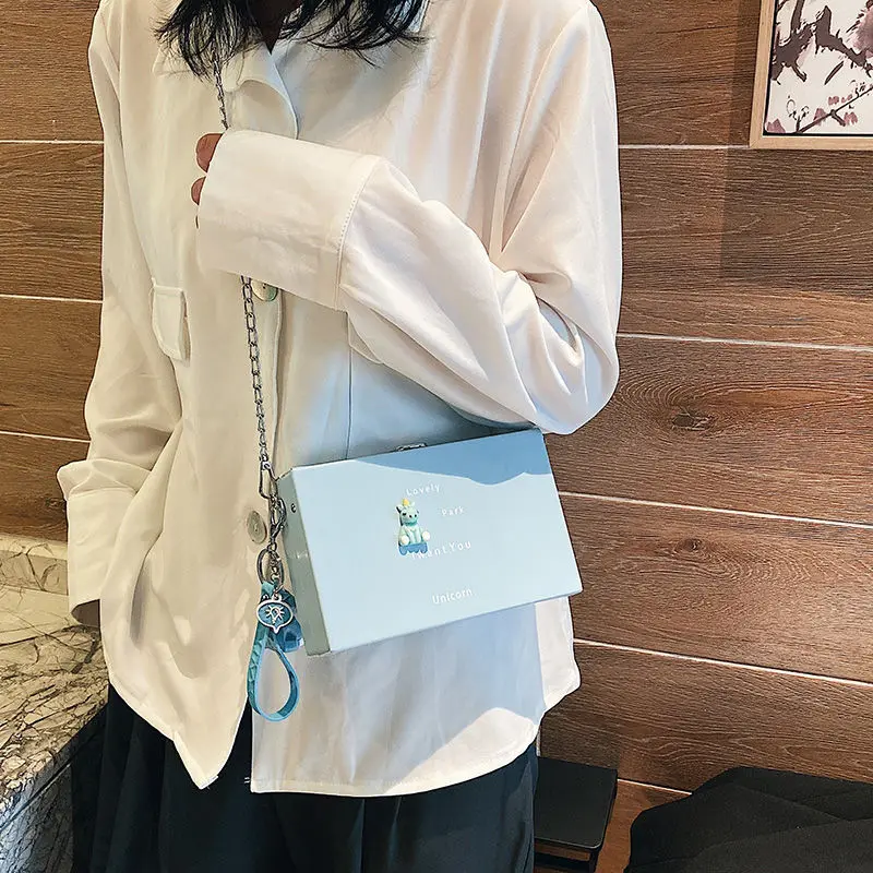 Women Pu Leather Shoulder Bag Girls Small Box Shape Handbags Women Chain Messenger Bags Ladies Fashion Lovely Animal Pattern Bag
Women Pu Leather Shoulder Bag Girls Small Box Shape Handbags Women Chain Messenger Bags Ladies Fashion Lovely Animal Pattern Bag