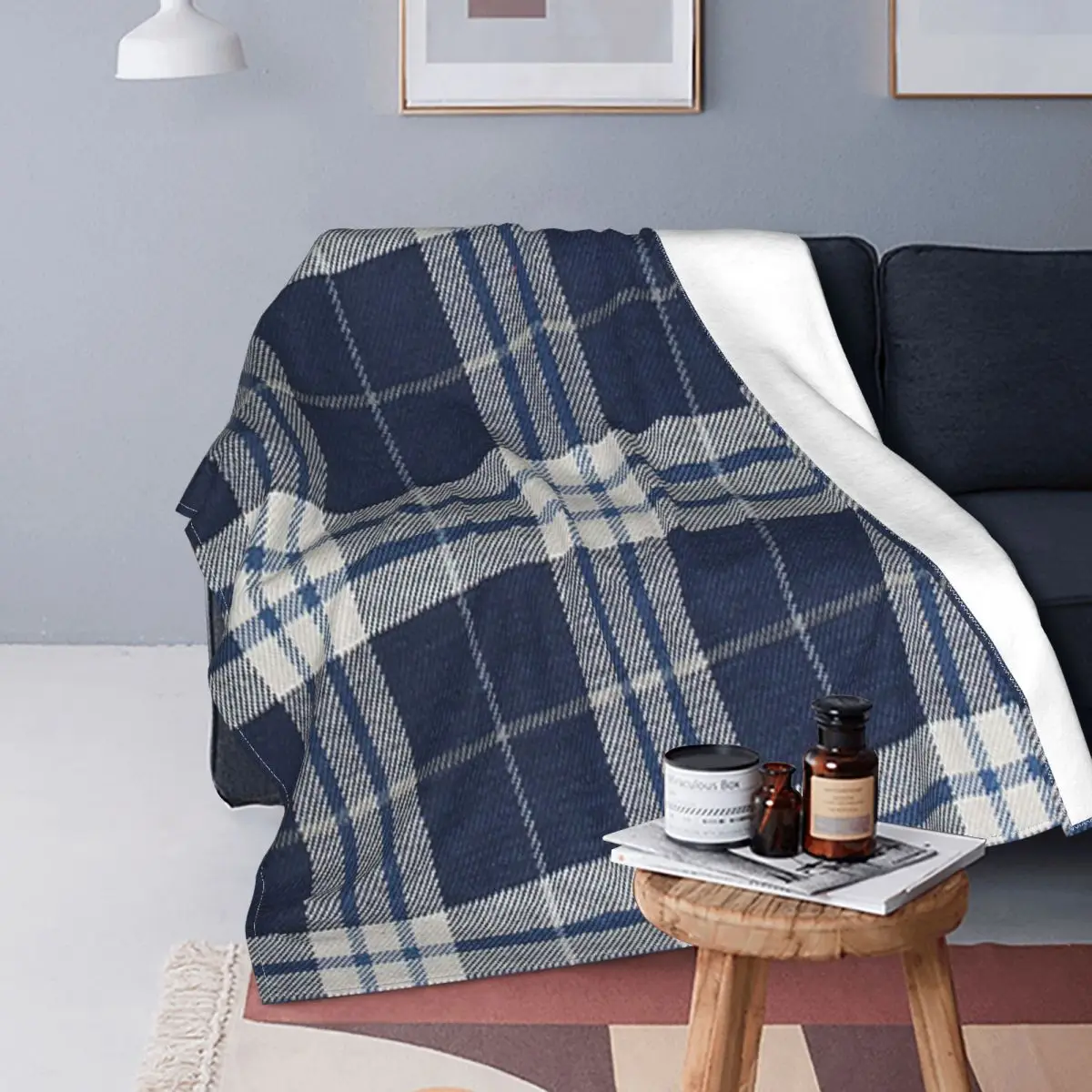 Одеяло в клетку, флисовое прозрачное многофункциональное легкое тонкое покрывало в стиле ретро, плюшевое тонкое покрывало для дома и машин...
Одеяло в клетку, флисовое прозрачное многофункциональное легкое тонкое покрывало в стиле ретро, плюшевое тонкое покрывало для дома и машин...