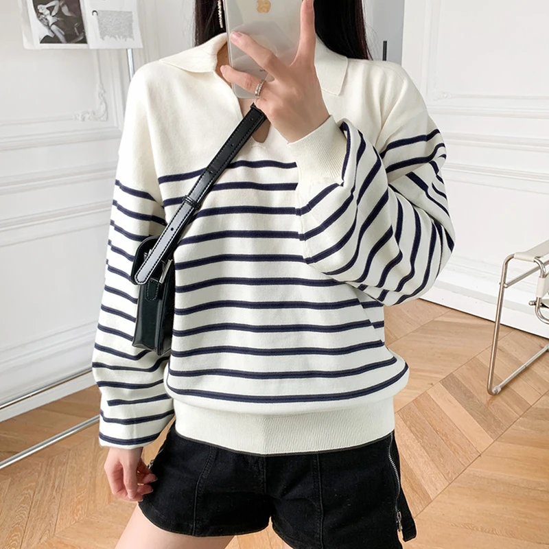 Stripes Knitted Sweater Woman 2021 Autumn Winter Ladies Long Sleeve V Neck Jumper Knitwear Jumper Female Pullover Tops Clothes
Stripes Knitted Sweater Woman 2021 Autumn Winter Ladies Long Sleeve V Neck Jumper Knitwear Jumper Female Pullover Tops Clothes