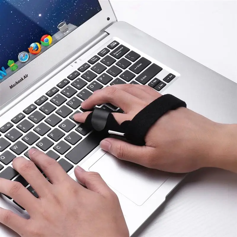 CLISPEED Trigger Finger Splint Finger Splint Support Adjustable Fixing Belt with Built-in Aluminium One Size (Black)
CLISPEED Trigger Finger Splint Finger Splint Support Adjustable Fixing Belt with Built-in Aluminium One Size (Black)