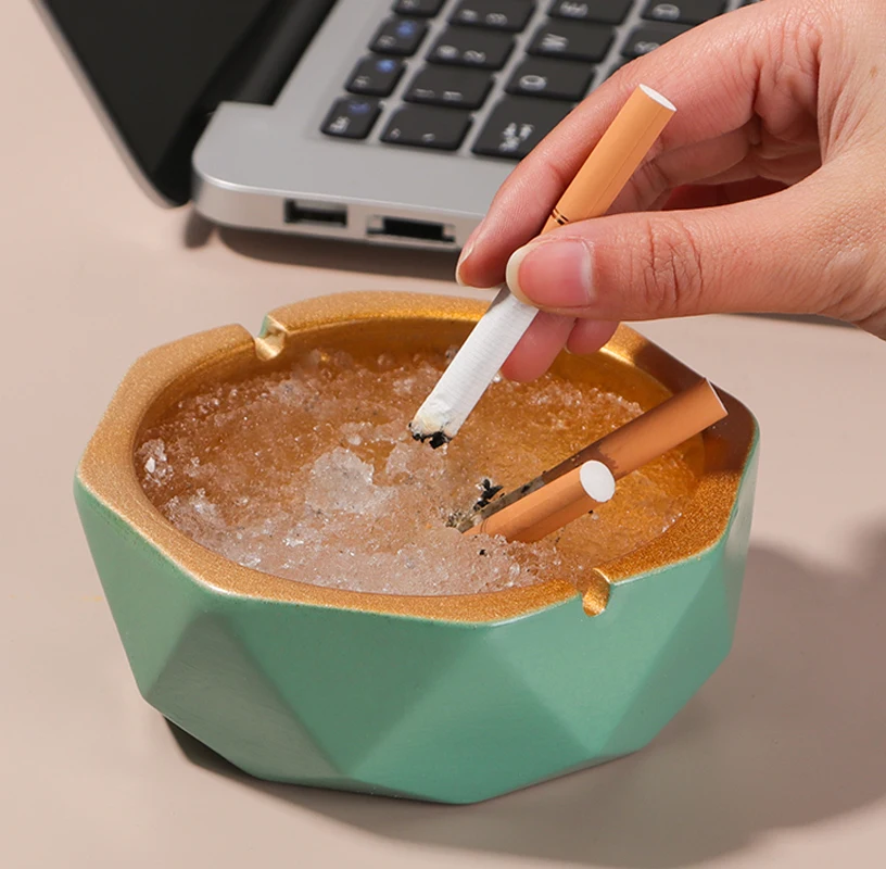 Многоугольник смолы пепельница журнальный столик для гостиной украшения пыле портативная пепельница для дома, отеля, офисная техника пода...
Многоугольник смолы пепельница журнальный столик для гостиной украшения пыле портативная пепельница для дома, отеля, офисная техника пода...