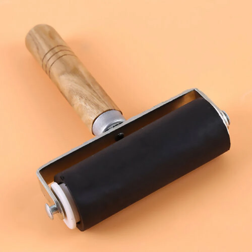 Professional Rubber Roller Brayer Ink Painting Printmaking Roller Art Stamping Tool Artists Art Craft Tool Paint Tool Sets
Professional Rubber Roller Brayer Ink Painting Printmaking Roller Art Stamping Tool Artists Art Craft Tool Paint Tool Sets