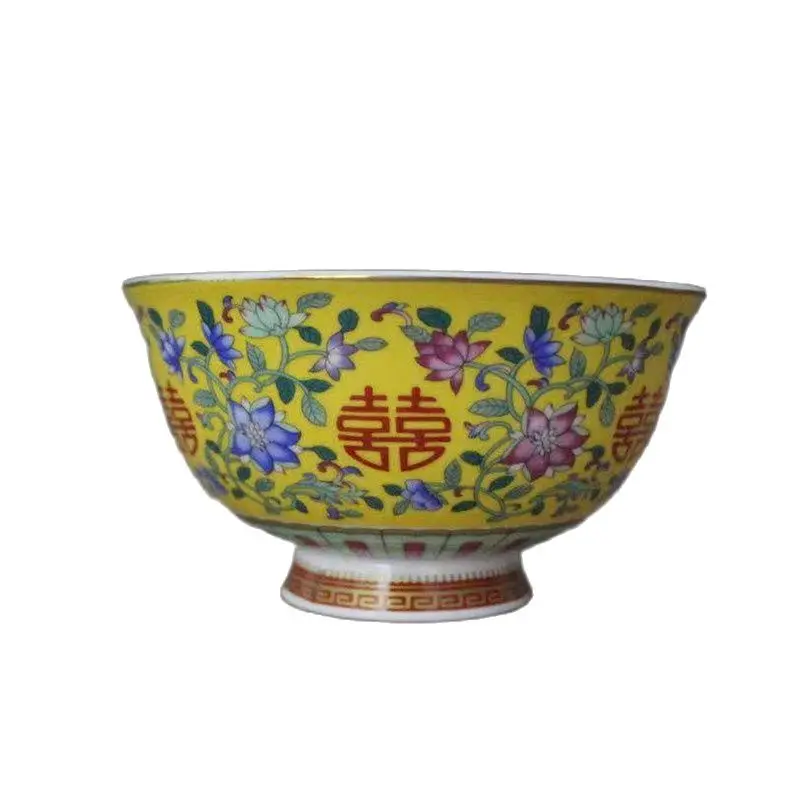 

Porcelain ornaments with antique pattern of yellow ground pastel grass flower dragon bowl in Qianlong period of Qing Dynasty