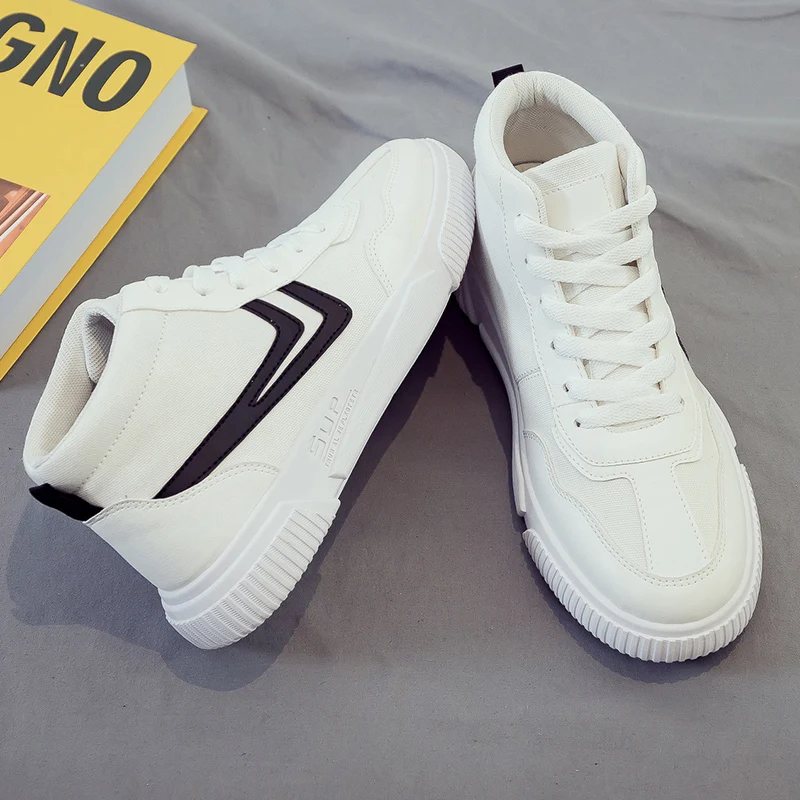 Canvas tide shoes, breathable fashion men's shoes, leisure middle top sports board shoes, cloth shoes
Canvas tide shoes, breathable fashion men's shoes, leisure middle top sports board shoes, cloth shoes