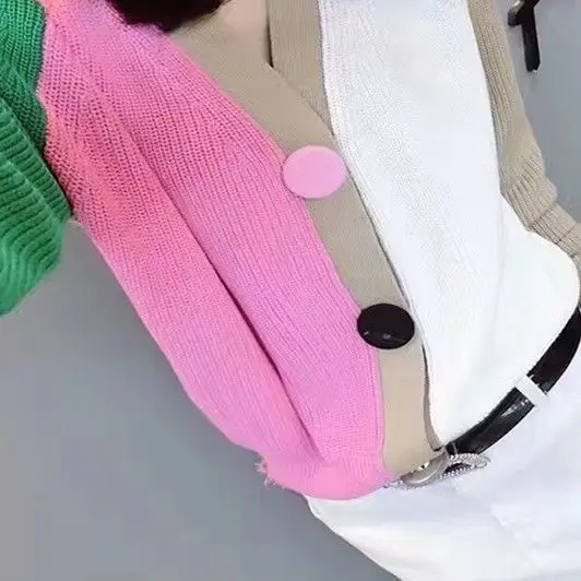 Women's wear autumn and winter 2021 new loose and thin knitted cardigan for women
Women's wear autumn and winter 2021 new loose and thin knitted cardigan for women