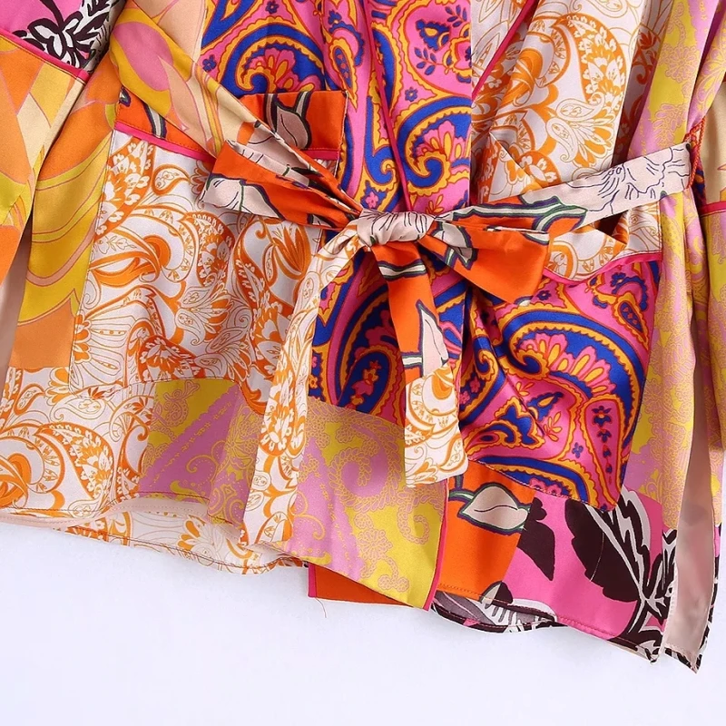 Hot Sale Women Patchwork Printing Sashes Kimono Coat Female Long Sleeve Outerwear Casual Lady Loose Tops C1132
Hot Sale Women Patchwork Printing Sashes Kimono Coat Female Long Sleeve Outerwear Casual Lady Loose Tops C1132