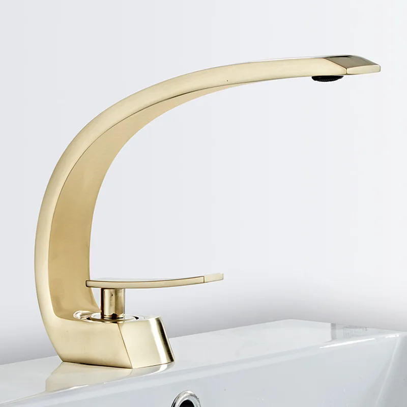 

Nordic Style Golden Kitchen Faucets Creative Basin Cold and Hot Water Kitchen Faucets Cocina Accesorio Household Goods EZ50CF