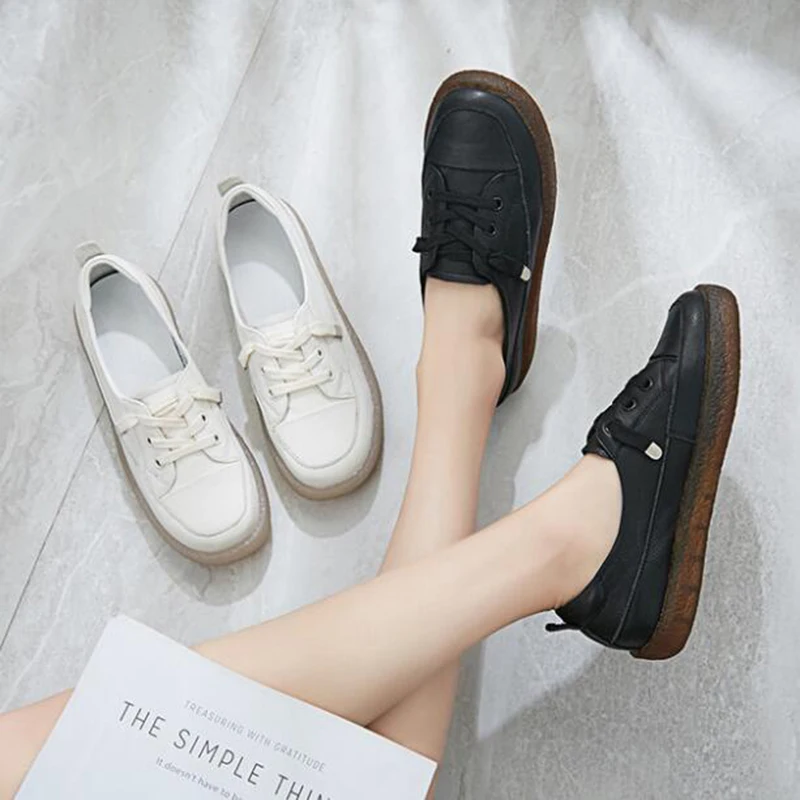 Leather White Shoes Female Autumn New Soft Bottom Retro Flat single shoes Casual Shoes Female Non-slip maternity shoes y986
Leather White Shoes Female Autumn New Soft Bottom Retro Flat single shoes Casual Shoes Female Non-slip maternity shoes y986